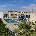 Villa Cherfa Elegance And Comfort